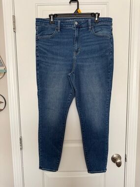 American Eagle Outfitters Women’s Skinny Jeans - Dark Blue Wash 18S